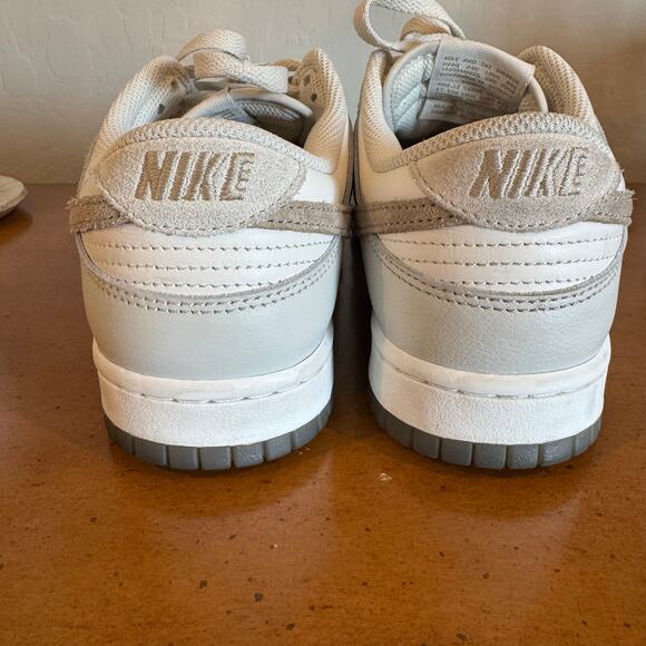 Nike Dunk Low SE Phantom Khaki Men’s 8.5 / Women’s 10 - Picture 4 of 9